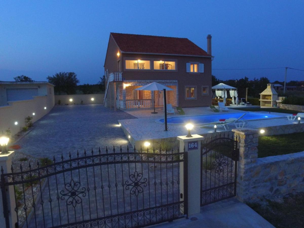 Holiday Home Frane By Interhome Lisane Tinjske Ngoại thất bức ảnh